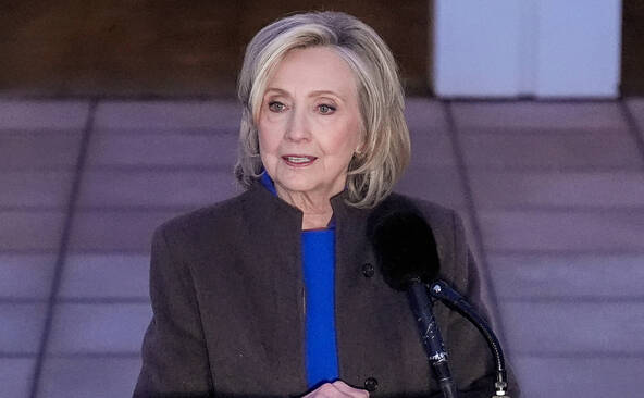 Hillary Clinton certaine que Bill ignorait les crimes d'Epstein