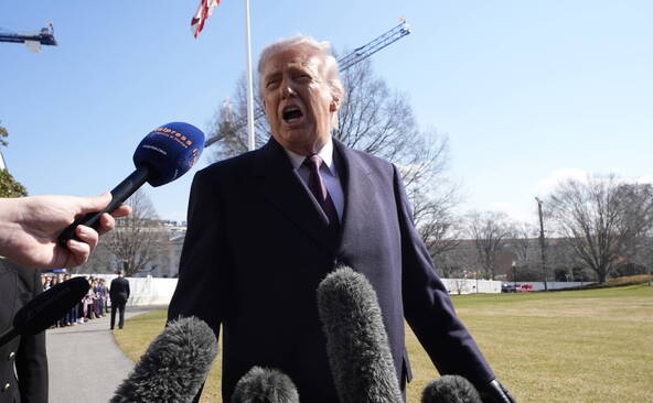 Trump « pas très content » de la teneur des négociations avec l'Iran