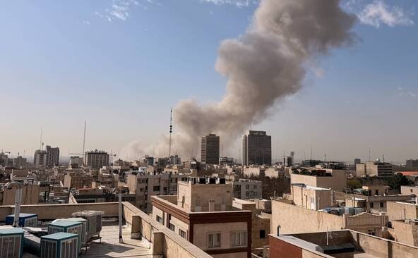 Israël annonce avoir lancé une « frappe préventive » sur l'Iran