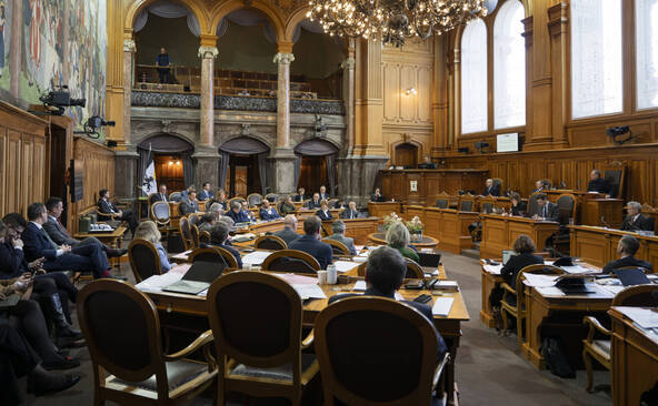 Une autorisation facilitée des pesticides validée par le Parlement