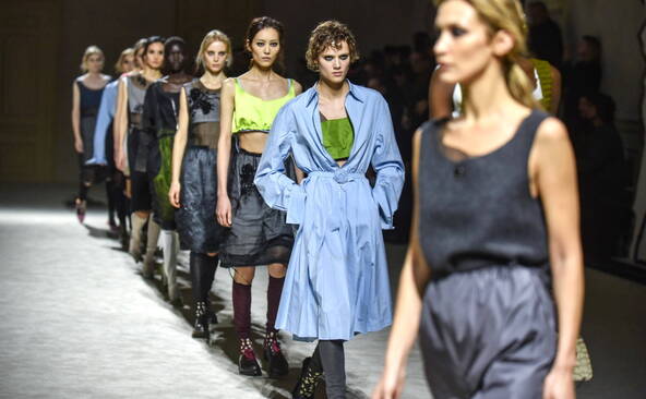 Prada résiste en 2025 avec des recettes et des bénéfices en hausse