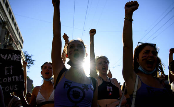 Avant le G7, l'appel d'ONG à protéger les droits des femmes