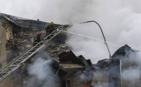 Alerte aérienne dans toute l'Ukraine, neuf blessés dans l'est