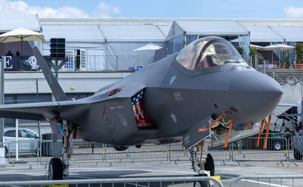 Les exportations mondiales d'armes s'envolent, selon le SIPRI