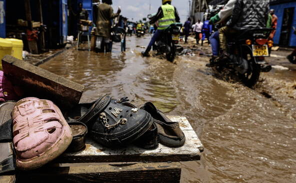 Kenya: le bilan des inondations grimpe à 45 morts, selon la police