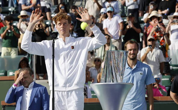 Sinner domine Medvedev pour un premier titre à Indian Wells