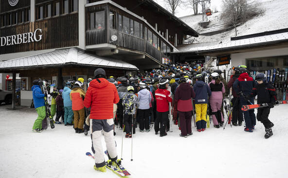 Hausse en février du nombre de nuitées hôtelières