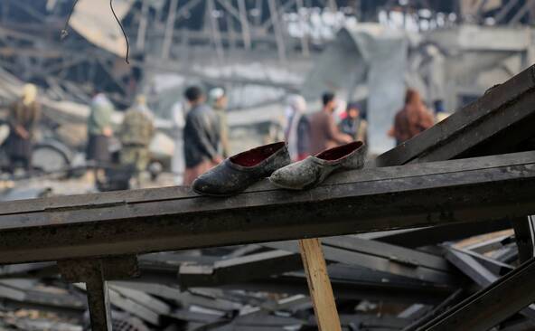 Frappe pakistanaise sur Kaboul: environ 400 morts