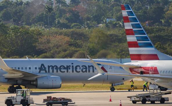 American Airlines, affecté par le pétrole, relève ses prévisions
