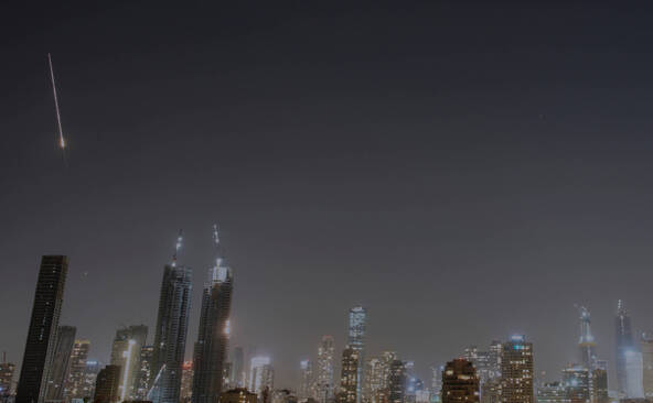 Deux personnes tuées par des frappes iraniennes près de Tel-Aviv