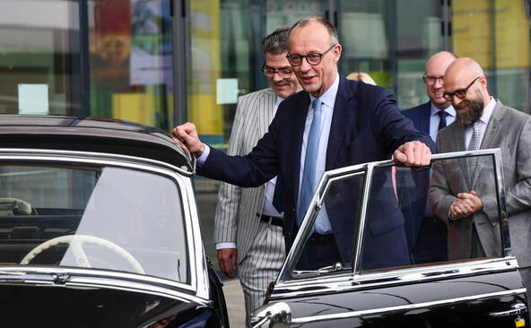 Régionale allemande: parti de Merz en tête - extrême-droite grimpe