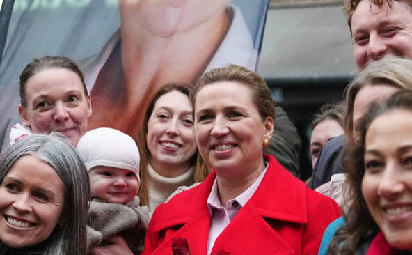 Législatives danoises: les sociaux-démocrates en tête mais en recul