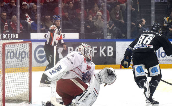 Fribourg-Gottéron en demies au terme d'un match fou