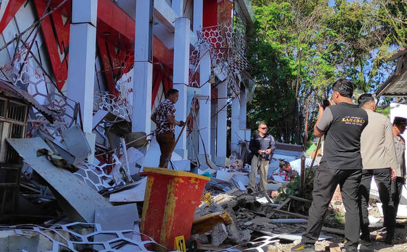 Indonésie: un mort aux Célèbes du Nord après un puissant séisme