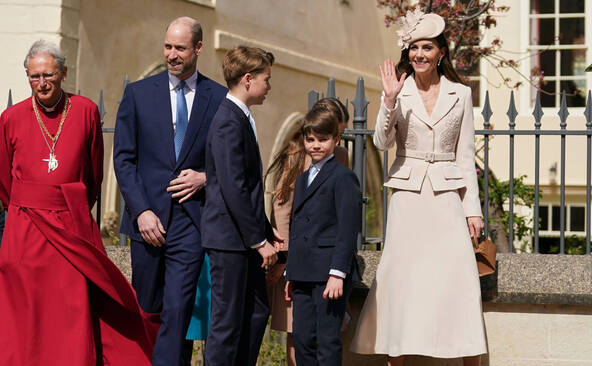 La famille royale britannique se montre unie à une messe de Pâques