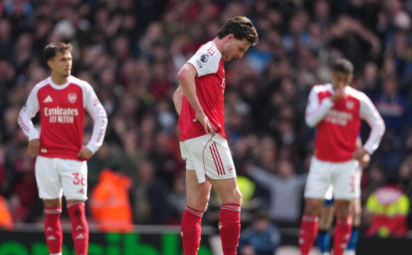 Arsenal battu par Bournemouth, une aubaine pour Manchester City