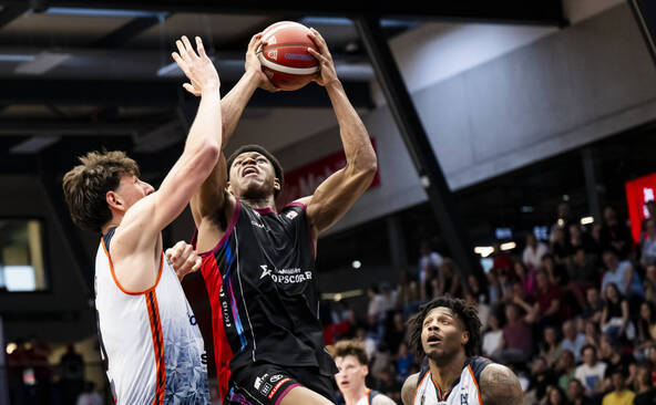 Elfic domine Genève LPLO en finale de la PBSC