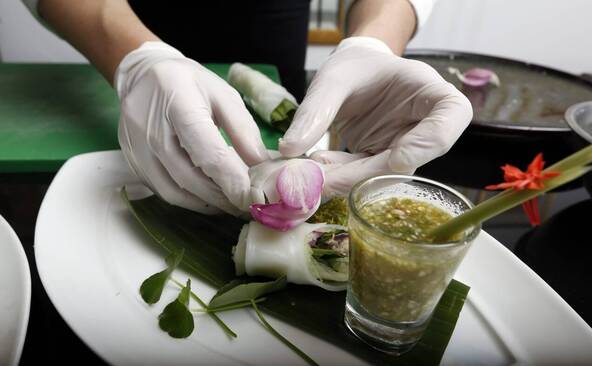 Jean Imbert n'est plus le chef du Plaza Athénée