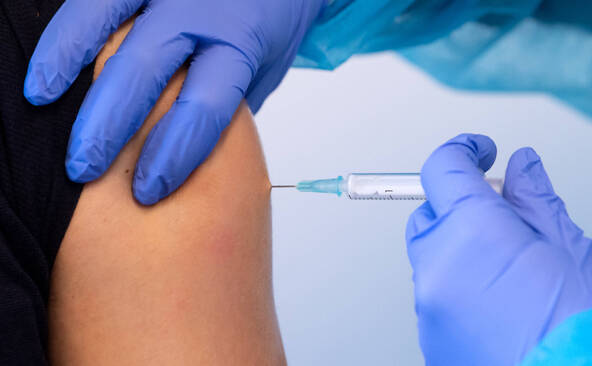 Transparence totale de l'OFSP sur les vaccins contre le Covid-19