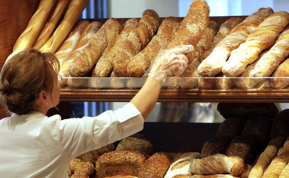 Boulangers et fleuristes pourront ouvrir le 1er mai en France