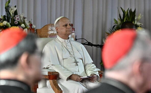 Le pape dénonce l'IA qui alimente « conflits, peurs et violence »