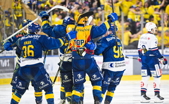 Davos en favori de la finale des play-off