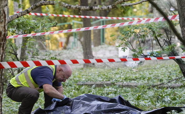 L'auteur présumé d'une fusillade à Kiev abattu: 5 morts
