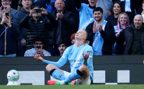 Manchester City toujours en vie malgré... Donnarumma
