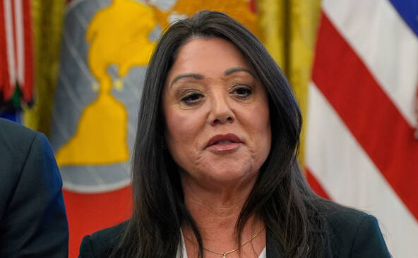 USA: la ministre du Travail de Trump quitte le gouvernement