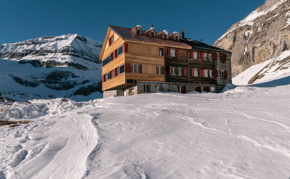 Les cabanes du CAS ont la cote: le Valais est en tête