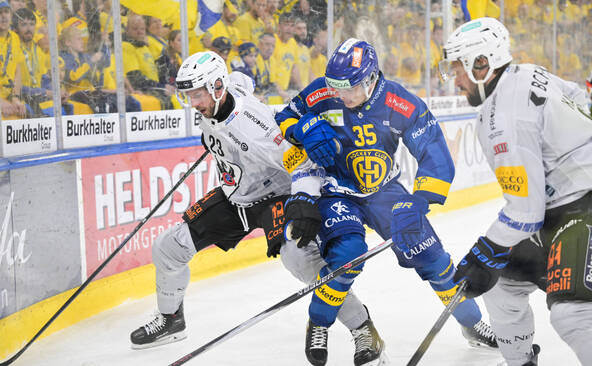 Fribourg peut-il refaire le coup à Davos en finale des play-off ?