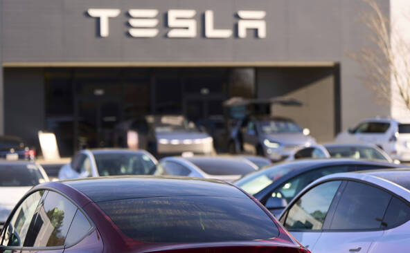 Tesla va créer 1000 emplois d'ici fin juin dans son usine allemande