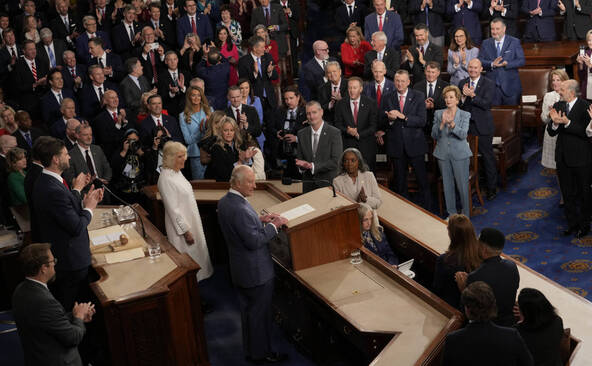 Trump loue la relation entre les USA et le Royaume-Uni