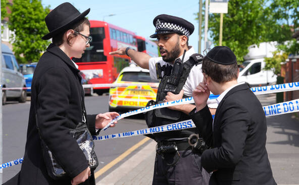 Deux hommes juifs blessés lors d'une attaque au couteau à Londres