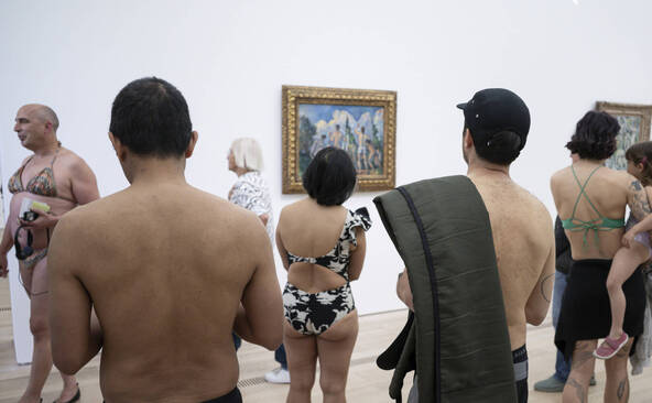 Des visites gratuites en maillot de bain à la Fondation Beyeler