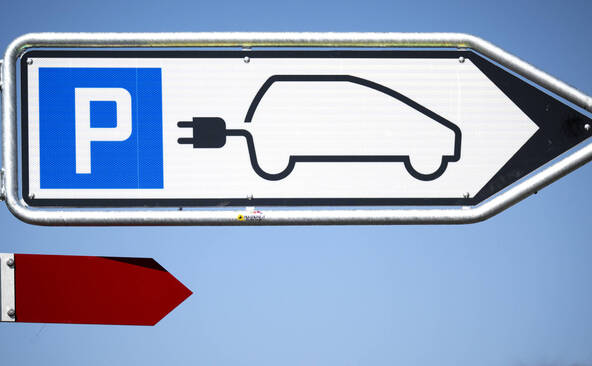Le marché automobile toujours en roue libre en avril
