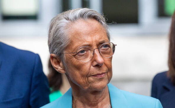 Elisabeth Borne annonce se retirer de la direction de Renaissance