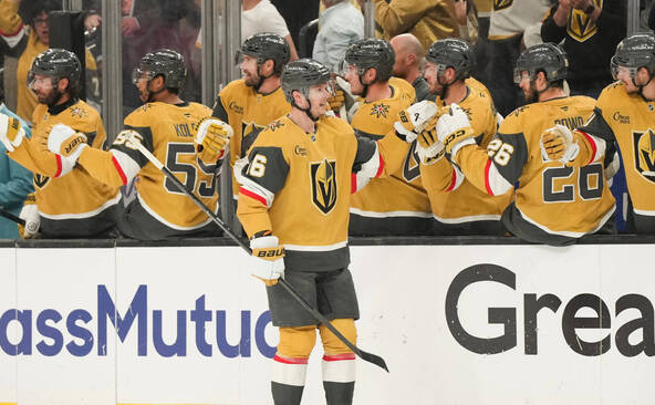 Vegas reprend l'avantage face aux Ducks
