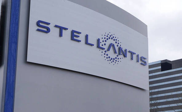 Stellantis et Dongfeng vont produire des Peugeot et Jeep en Chine
