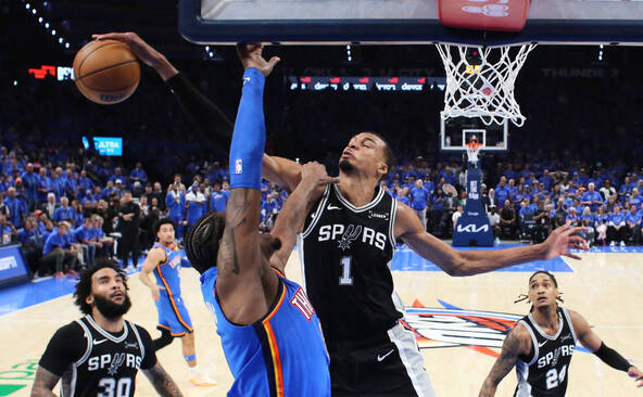 Wembanyama monumental, San Antonio gagne l'acte I