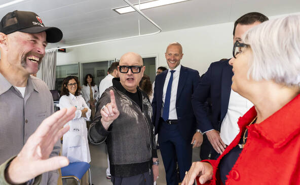 Baume-Schneider à la rencontre de transplantés aux HUG à Genève