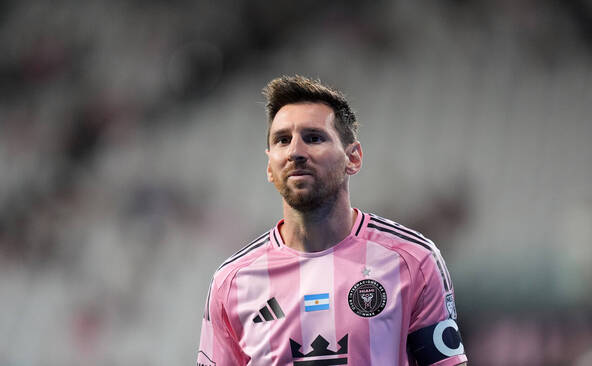 Messi sort prématurément, crainte de blessure