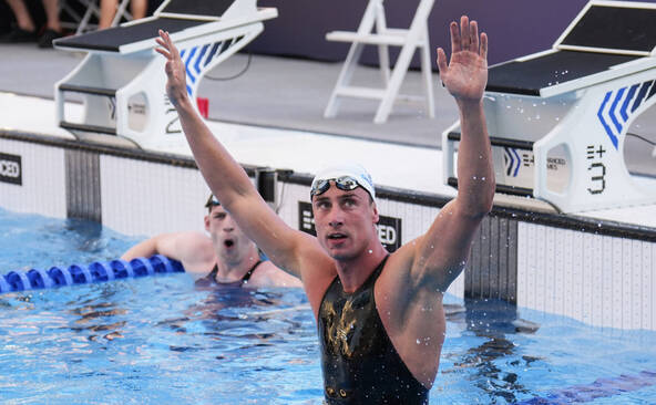 Gkolomeev nage le 50 m nage libre plus vite que le record du monde