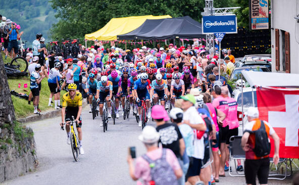 Jonas Vingegaard remporte une étape du Giro 100% tessinoise