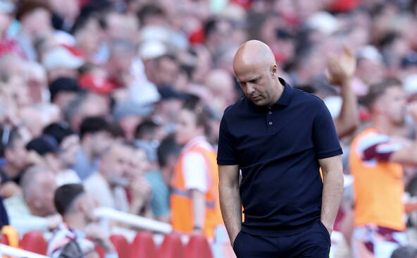 Premier League: Liverpool se sépare de l'entraîneur Arne Slot