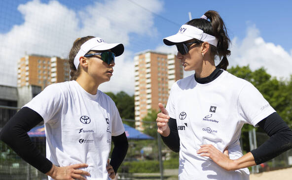 Elite16 Ostrava: Joana Mäder/Leona Kernen en demies