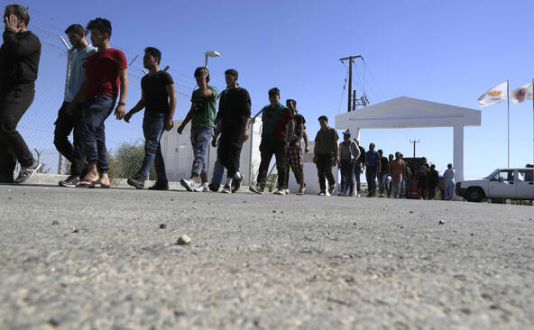 Feu vert de l'UE pour créer des centres où renvoyer les migrants