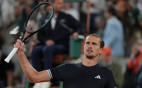 Zverev bat Jodar et se qualifie pour les demi-finales