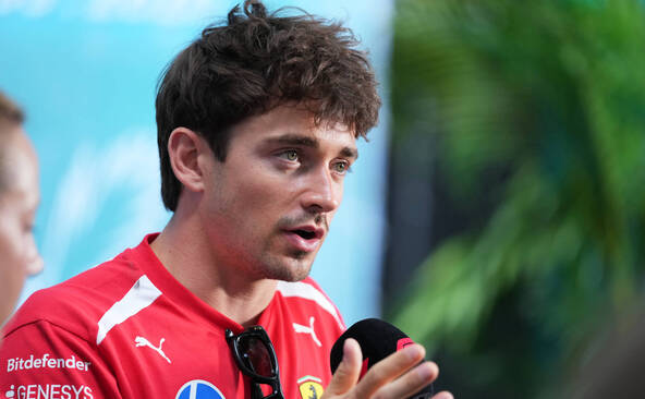 Charles Leclerc reconduit chez Ferrari