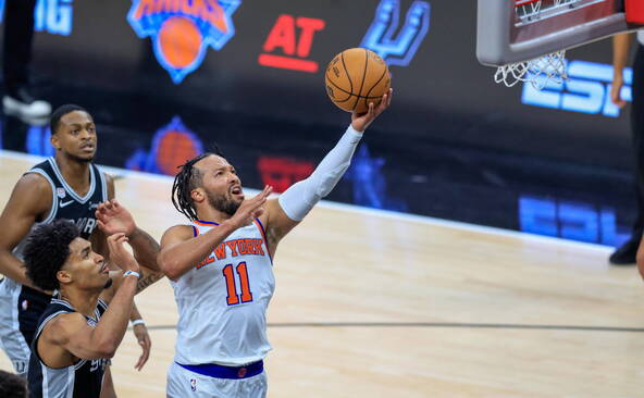 Les Spurs commencent mal la finale face aux Knicks